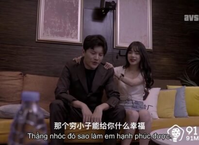 sex dongeuran Không muốn nhưng sếp đụ em sướng quá chồng ơi